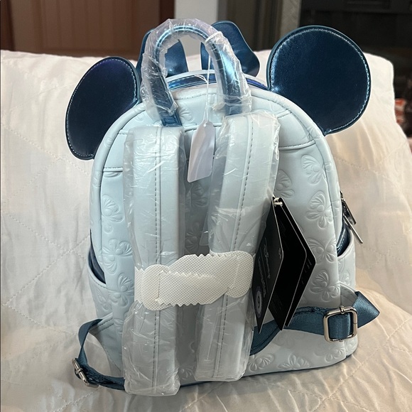 Loungefly Disney Minnie Mouse Blue Butterfly 🦋 Mini Backpack NWT - Picture 7 of 15